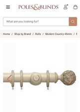 Rolls Modern Country Floral Ball 45mm Wooden Curtain Pole with Curtain Rings