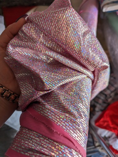 Pink hologram effect - effect,