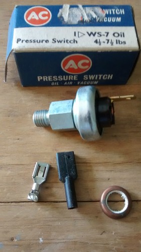 Oil pressure switch 7 - pressure,