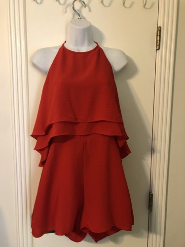 Nwot red cap - do+be,