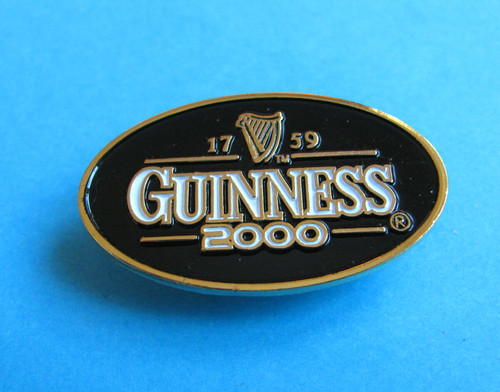 Guinness 2000 pin - pin, badge.