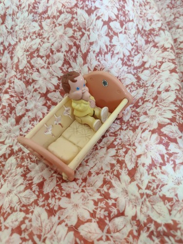 Baby with cot fisher - cot, price