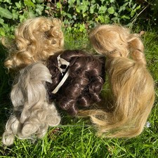 5 Small Wigs For Vintage / Antique Dolls