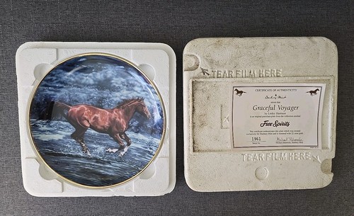 Danbury mint graceful - graceful, voyager