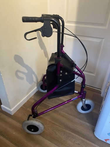 Wheeltech tri walker with bag - walker,