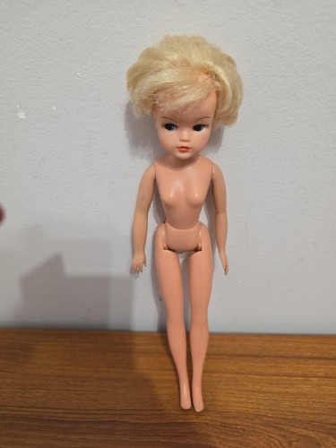 Pedigree sindy 1980s short - 1980s,