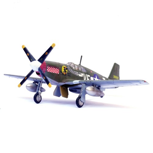 51b mustang model - p-51b,