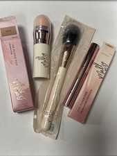 Mally Plush Pen Brightening