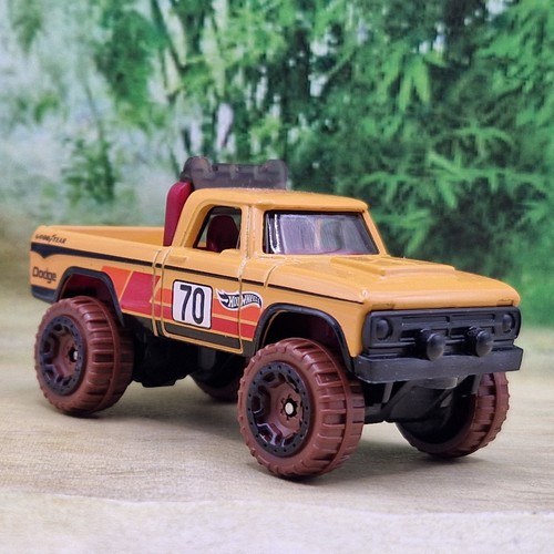 Hot wheels dodge power - wheels,