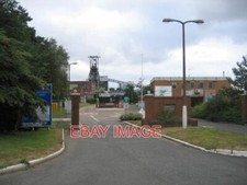 PHOTO  ENTRANCE TO DAW MILL