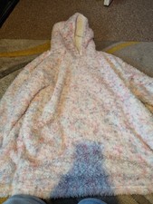 Snuggle Hoodie Size Xs / S 