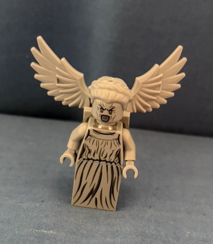 Lego doctor who 21304 weeping - doctor,