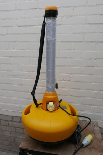 Defender e712505 2 - , v2