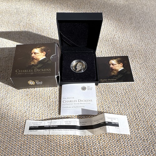 The royal mint 2012 2 - mint, £2
