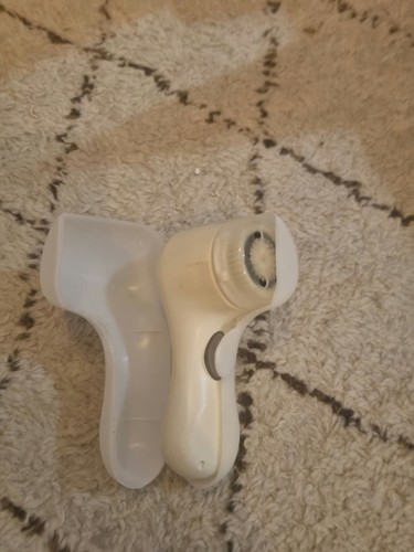 Clarisonic mia sonic facial - 1,
