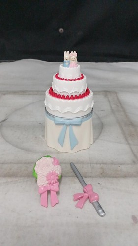 Wedding cake model sylvanian - cake,
