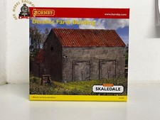 Hornby R7379 Derelict Farm