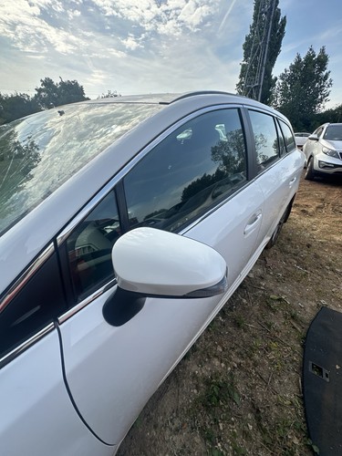 Toyota avensis t270 mk3 - avensis,