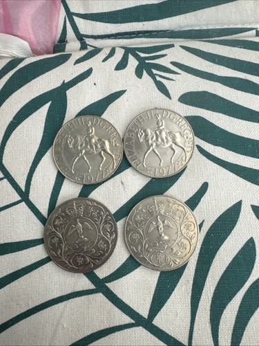 Job lot 1977 queen - 1977,