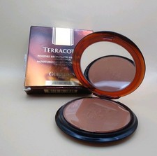 Guerlain Terracotta Moisturising Bronzing Powder bronzante  no 20. new