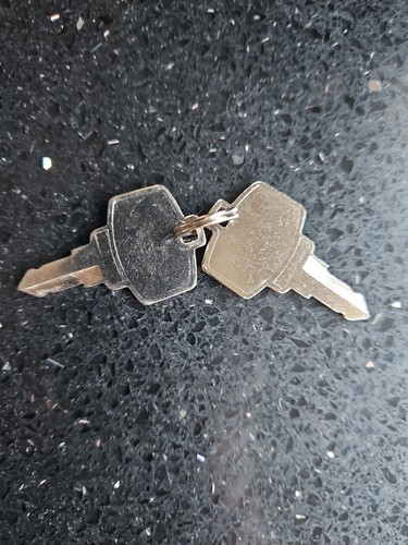 Elite vaison bike box keys - vaison,