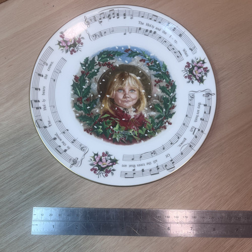 Royal doulton christmas carols - christmas,