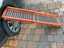 ZOOFARI WOODEN FOLDING DOG RAMP light use only so excellent condition