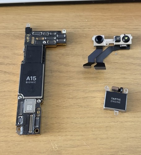 Apple iphone motherboard - apple, 13