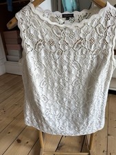 Escada Sleeveless Broderie Anglaise BNWT- UK 16/18 - EU 46
