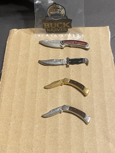 Buck knives pinback - knives, pinback/lapel
