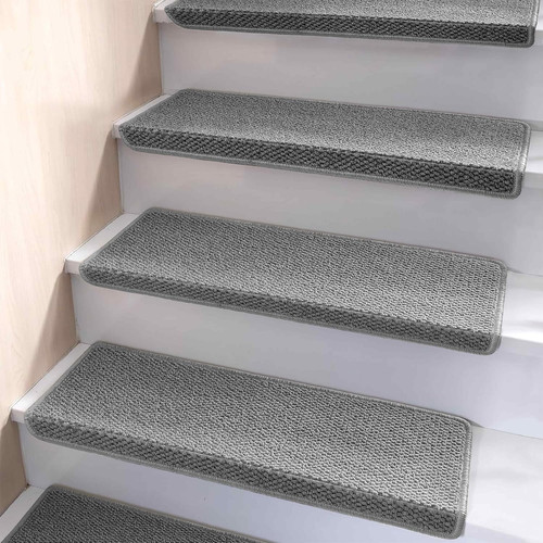 Bullnose carpet stair - bullnose, treads