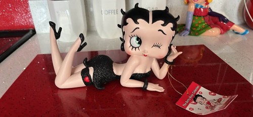 Betty boop figurine