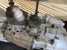 Land rover 90 / 110 Defender LT77 / R380 gear box top remote selector FRC7155