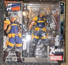 KAIYODO Revoltech Amazing