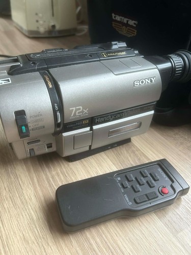 Sony handycam ccd - handycam, ccd-trv65e