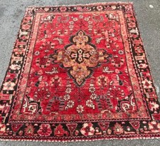 A FANTASTIC OLD HANDMADE TRADITIONAL ORIENTAL  WOOL ON COTTON RUG (182x150cm)*