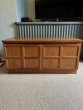 Nathan Squares Midcentury TV /