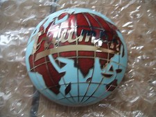 TRIUMPH ENAMEL GLOBE HUB CAP