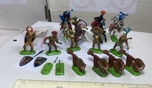 Np347 vintage britains knights - vintage,