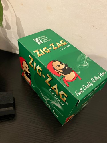 Zig zag medium - green, papers
