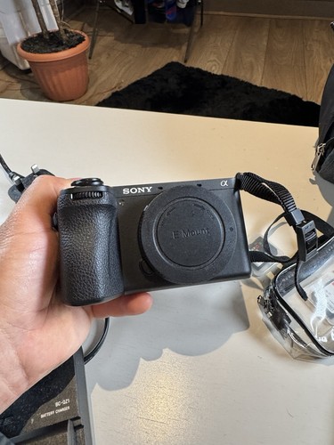 Sony alpha a6700 0mp - alpha,