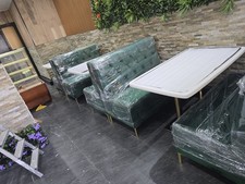Restaurant booth seating - restaurant,