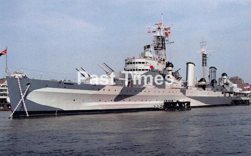 1121 wwii royal navy cruiser - royal,