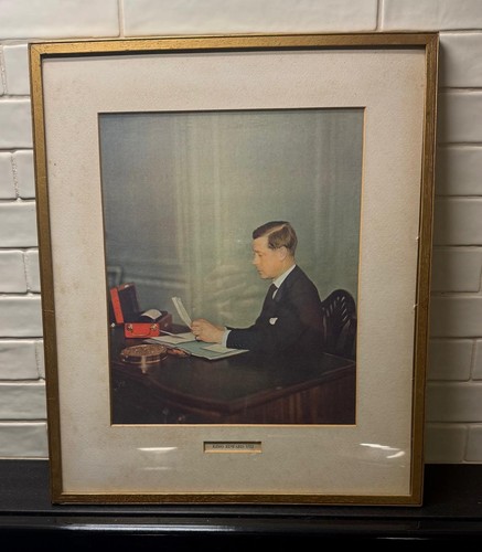 Vintage framed print king - vintage,