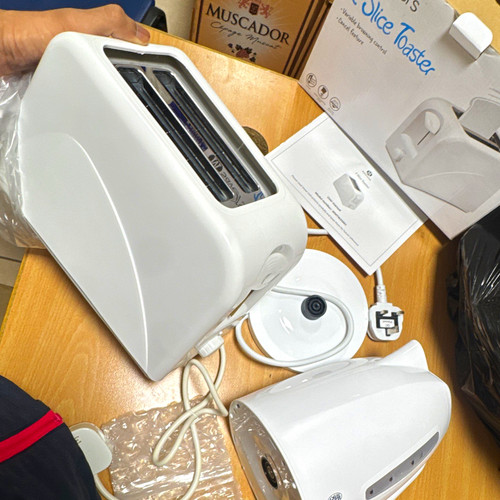 Savers slice toaster - m,