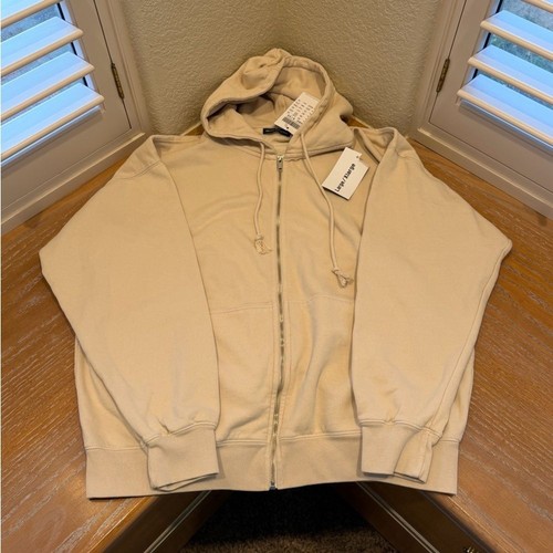 Nwt brandy melville - nwt, beige