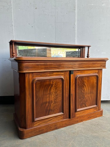 Victorian mahogany - a,