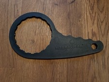 Magnaclean Spanner for Red