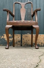 Vintage Wooden Armchair with Upholstered Seat – Classic Queen Anne Style