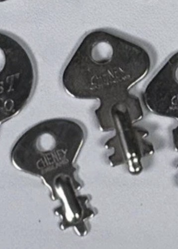 Vintage cheney keys lot - vintage,